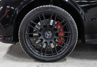 Подержанный автомобиль Mercedes-Benz GLE AMG 2018 года (31 фото)