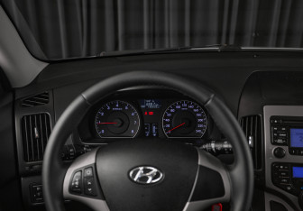 Подержанный автомобиль Hyundai i30 Hatchback 2010 года (12 фото)