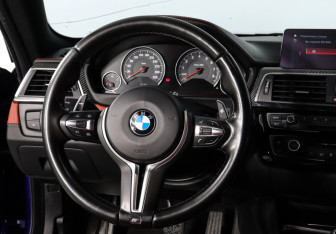 Подержанный автомобиль BMW M4 Coupe 2020 года (14 фото)