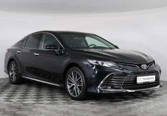 Подержанный автомобиль Toyota Camry Sedan 2023 года (3 фото)