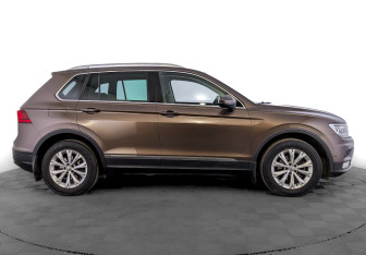 Подержанный автомобиль Volkswagen Tiguan 2017 года (4 фото)