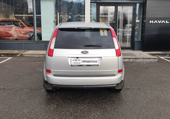 Подержанный автомобиль Ford C-MAX 2006 года (6 фото)