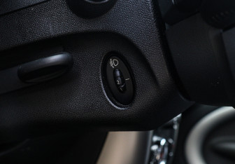 Подержанный автомобиль MINI Countryman 2011 года (13 фото)