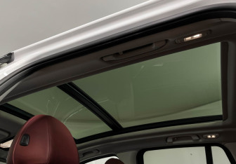 Подержанный автомобиль BMW X3 2022 года (19 фото)