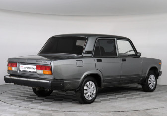 Подержанный автомобиль LADA (ВАЗ) 2107 2010 года (3 фото)