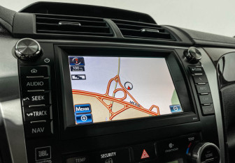Подержанный автомобиль Toyota Camry Sedan 2012 года (16 фото)