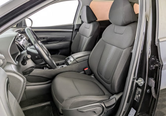 Подержанный автомобиль Hyundai Tucson 2021 года (20 фото)