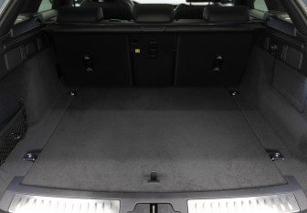 Новый Land Rover Range Rover Velar 2025 (8 фото)
