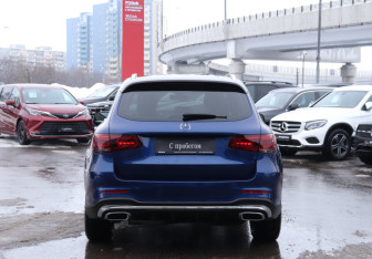 Подержанный автомобиль Mercedes-Benz GLC Coupe 2019 года (6 фото)