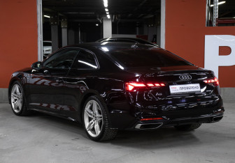 Подержанный автомобиль Audi A5 Coupe 2021 года (7 фото)