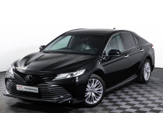 Подержанный автомобиль Toyota Camry Sedan 2020 года (26 фото)
