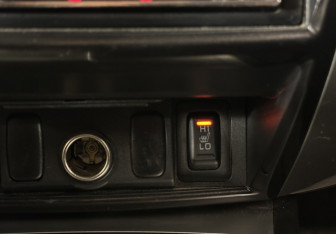 Подержанный автомобиль Mitsubishi Pajero Sport 2013 года (22 фото)