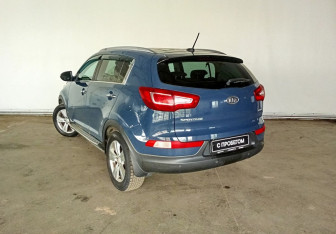 Подержанный автомобиль Kia Sportage 2011 года (4 фото)