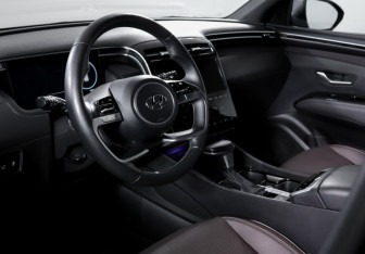 Подержанный автомобиль Hyundai Tucson 2023 года (14 фото)