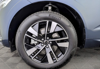 Новый Volvo XC60 2025 (7 фото)