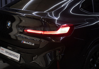 Подержанный автомобиль BMW X4 2021 года (29 фото)