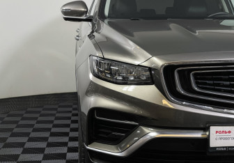 Подержанный автомобиль Geely Atlas Pro 2024 года (15 фото)