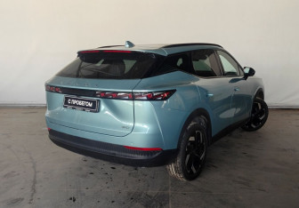 Подержанный автомобиль Omoda C7 2025 года (5 фото)