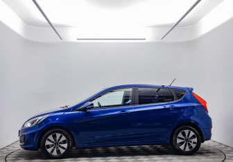 Подержанный автомобиль Hyundai Solaris Hatchback 2011 года (8 фото)