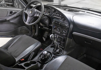 Подержанный автомобиль Chevrolet Niva 2012 года (11 фото)