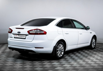 Подержанный автомобиль Ford Mondeo Sedan 2012 года (5 фото)