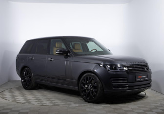 Подержанный автомобиль Land Rover Range Rover 2021 года (3 фото)