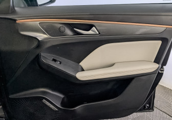 Подержанный автомобиль Haval Jolion 2023 года (24 фото)