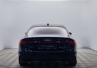Подержанный автомобиль Audi A7 2018 года (4 фото)