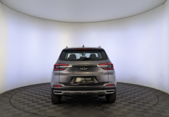 Подержанный автомобиль Chery Tiggo 4 2022 года (6 фото)