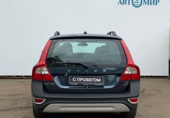 Подержанный автомобиль Volvo XC70 2008 года (7 фото)