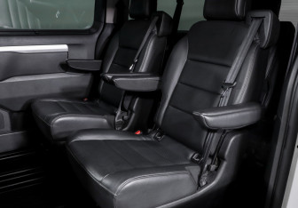 Подержанный автомобиль Citroen SpaceTourer 2018 года (10 фото)