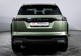 Подержанный автомобиль Jaecoo J7 2024 года (6 фото)