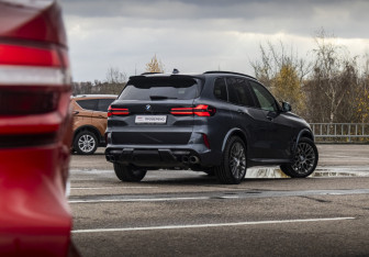 Подержанный автомобиль BMW X5 2019 года (7 фото)