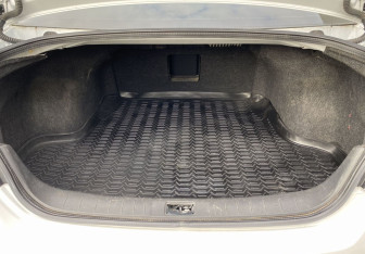 Подержанный автомобиль Nissan Teana 2012 года (13 фото)