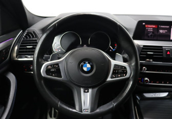 Подержанный автомобиль BMW X4 2019 года (16 фото)