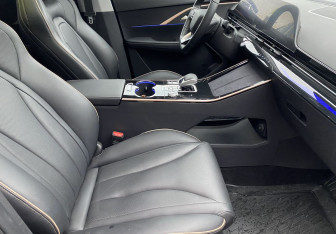 Подержанный автомобиль Omoda C5 2023 года (9 фото)