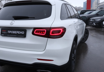 Подержанный автомобиль Mercedes-Benz GLC Coupe 2019 года (22 фото)