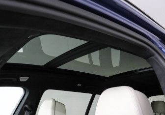 Подержанный автомобиль BMW X7 2021 года (13 фото)