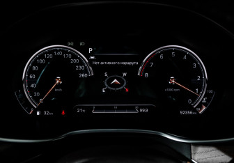 Подержанный автомобиль Genesis G80 2021 года (11 фото)