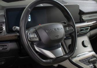 Подержанный автомобиль Exeed VX 2021 года (14 фото)