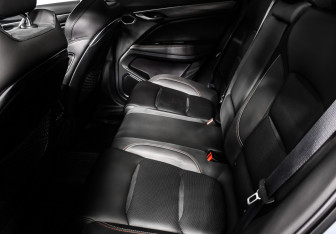 Подержанный автомобиль Geely Tugella 2022 года (12 фото)