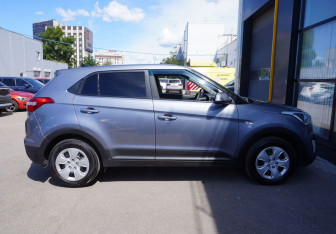 Подержанный автомобиль Hyundai Creta 2017 года (4 фото)