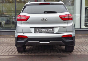 Подержанный автомобиль Hyundai Creta 2016 года (7 фото)