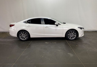 Подержанный автомобиль Mazda 6 Sedan 2015 года (7 фото)