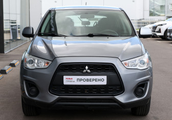 Подержанный автомобиль Mitsubishi ASX 2014 года (2 фото)
