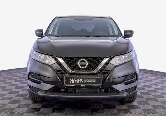 Подержанный автомобиль Nissan Qashqai 2022 года (2 фото)