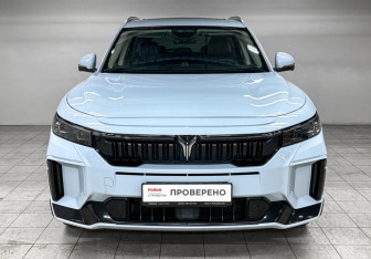 Подержанный автомобиль Voyah Free 2023 года (2 фото)