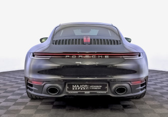 Подержанный автомобиль Porsche 911 Coupe 2020 года (6 фото)