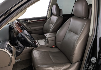 Подержанный автомобиль Lexus GX 2013 года (20 фото)