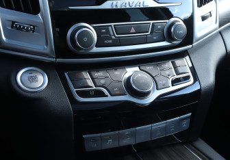 Подержанный автомобиль Haval H9 2022 года (18 фото)